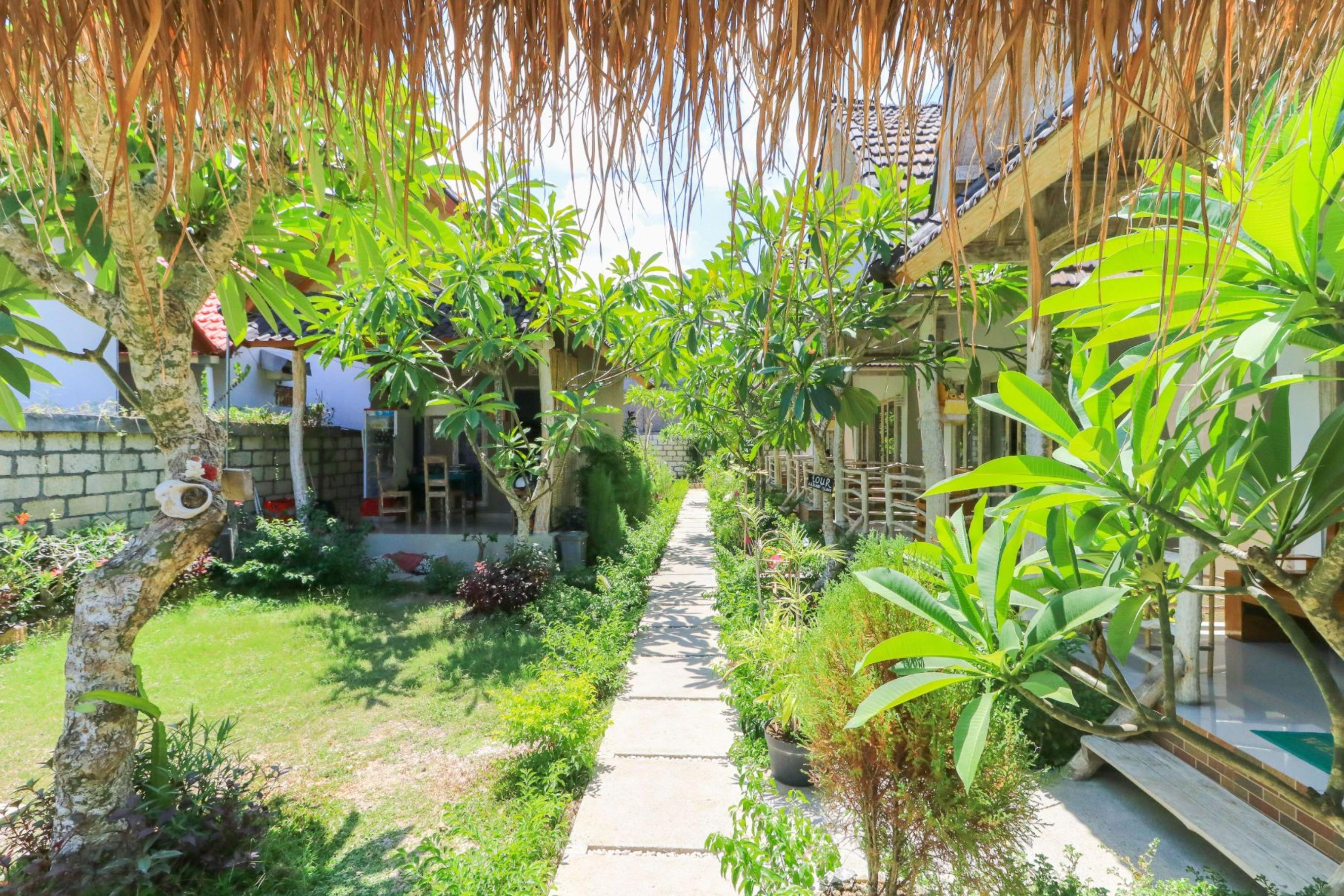 Angels Bungalow Nusa Penida Ped Exterior photo