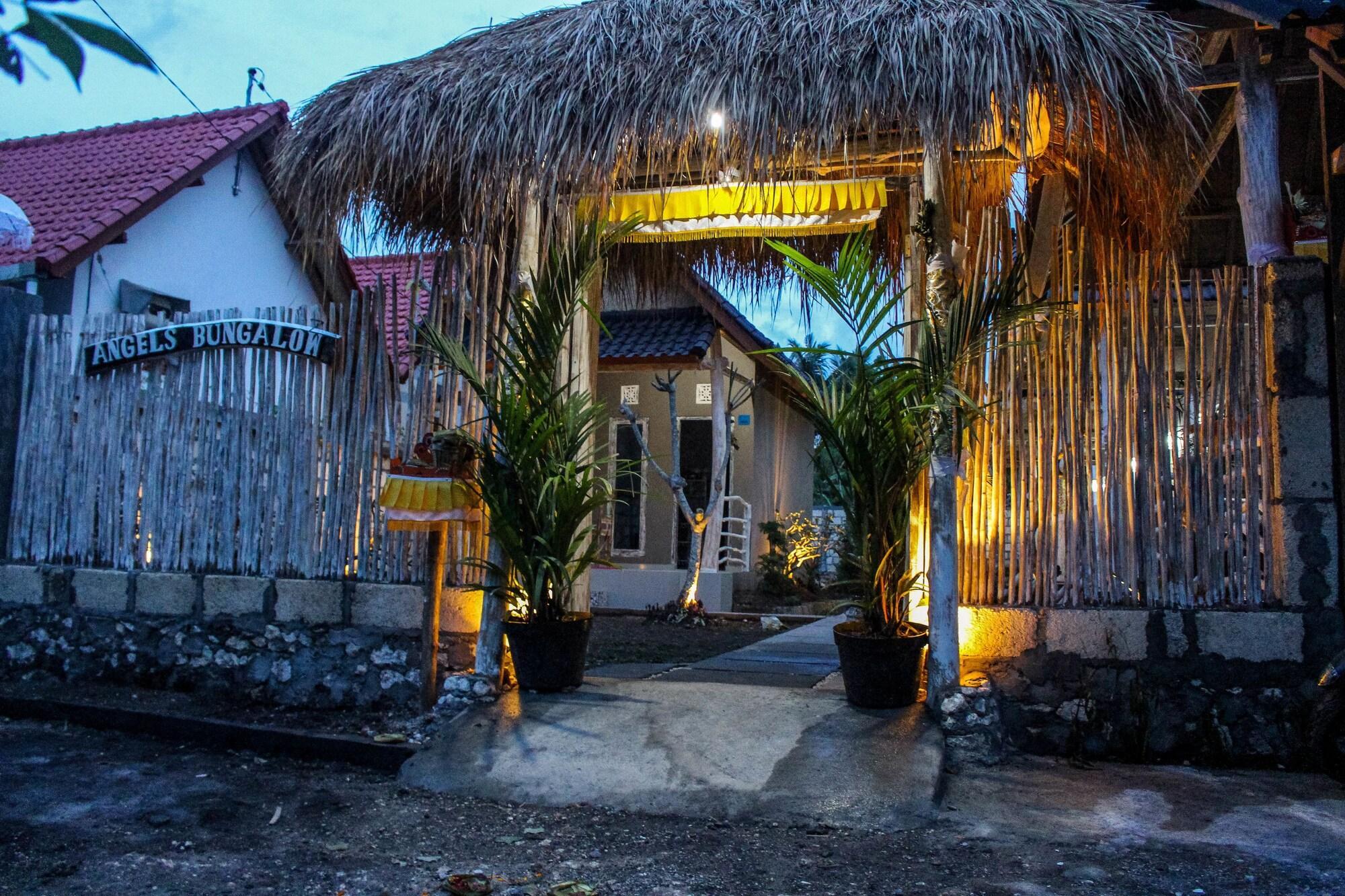 Angels Bungalow Nusa Penida Ped Exterior photo